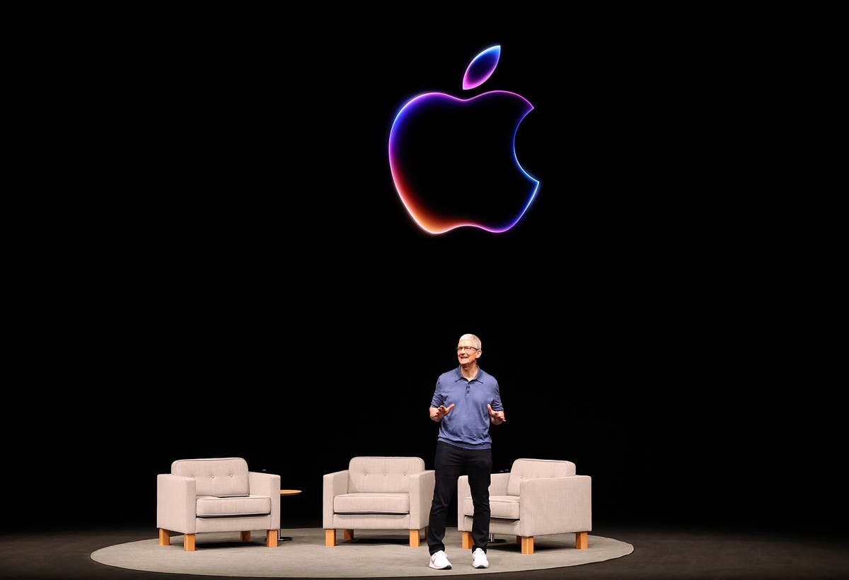 Apple Embraces AI with New Developer Academy Curriculum - Learn AI With ...