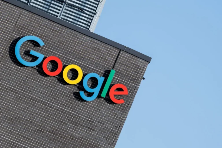 The Google logo and lettering can be seen on the facade of the company's Munich headquarters.