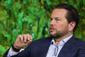 Pinterest CEO touts open source AI: 'tremendous performance' with reduced costs