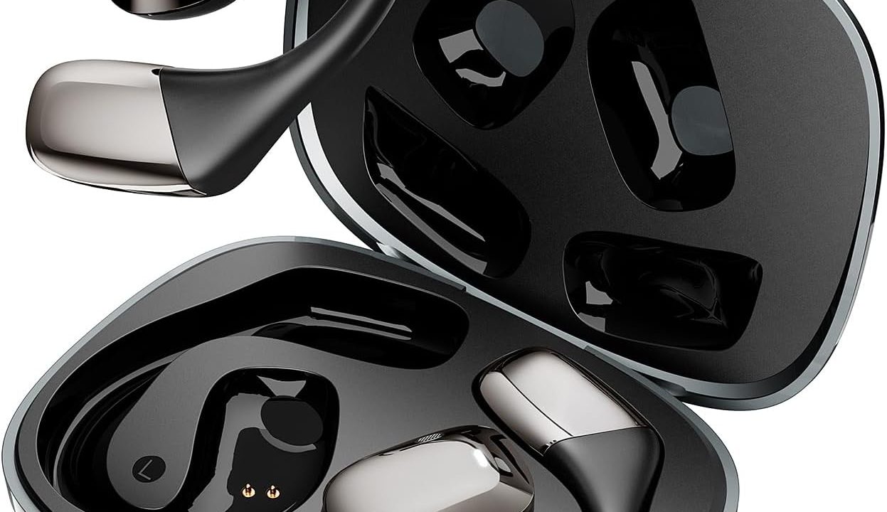 AI Translation Earbuds Real Time Interpretation– 144 Language Translator Device No Subscription, Pocket-Sized Wireless Bluetooth Translator Headphones for International Conferences, Trade Show& Travel