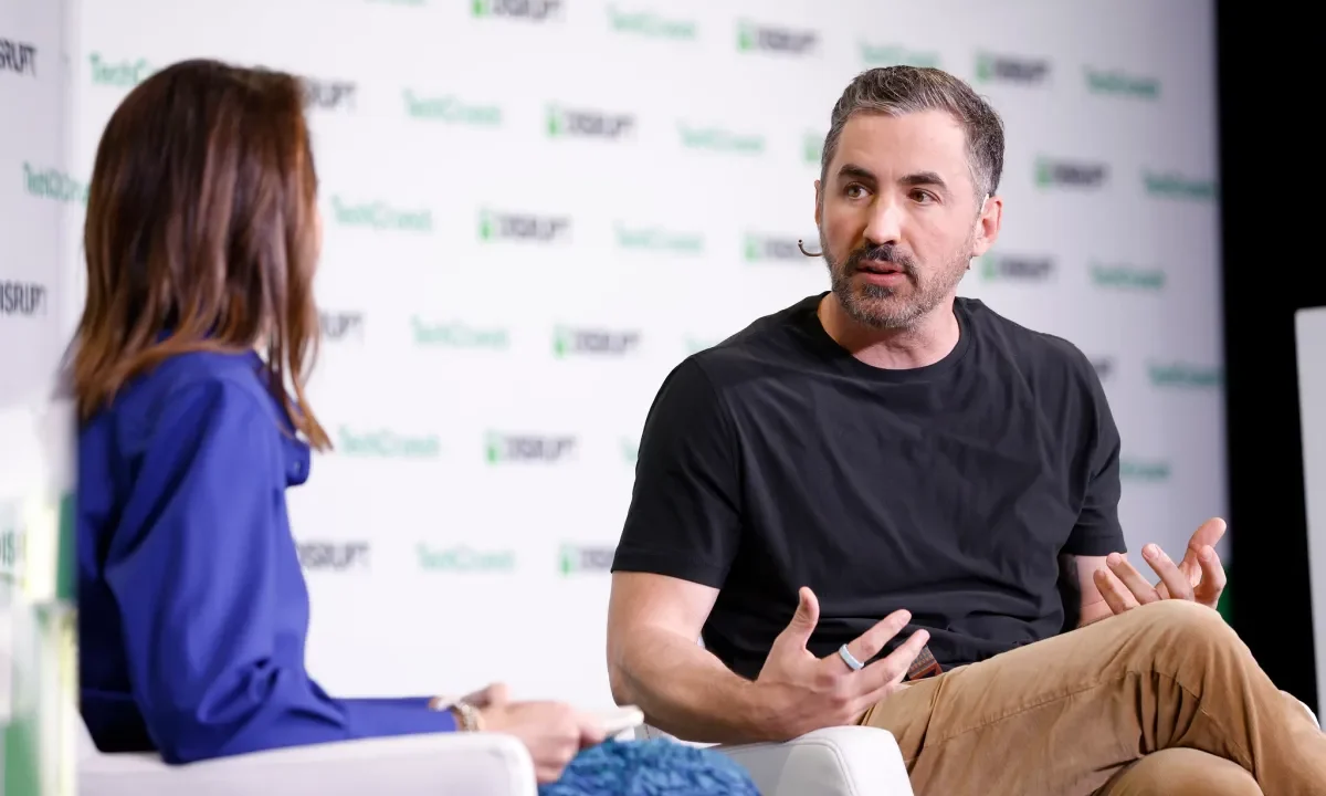 Kevin Rose's simple test for AI hardware -- would you want to punch someone in the face who's wearing it?