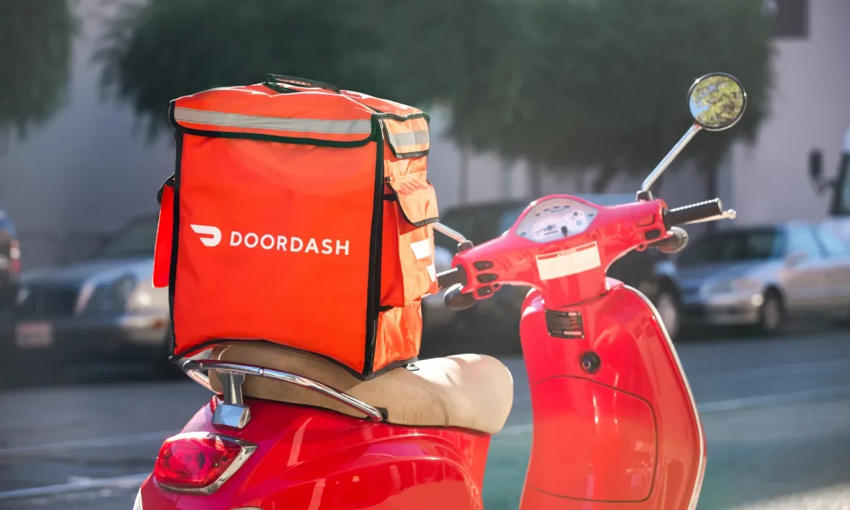 DoorDash scooter
