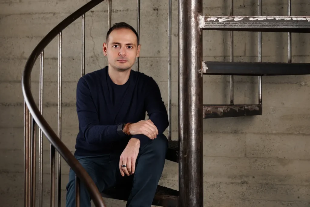 Sapiom raises $15M to help AI agents buy their own tech tools