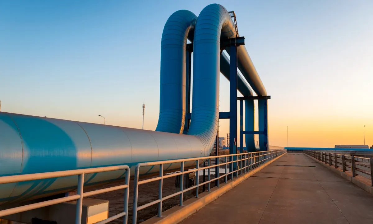 Pipes transporting natural gas