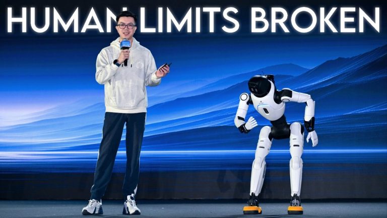 New AI Robot From China Breaks Human Limits