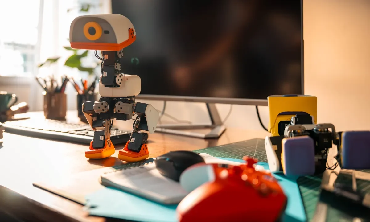 Hugging Face is selling a cute $399 open-source duck robot, Microduck