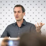 Jeff Dean and other top AI researchers are leaving Google to launch their own startup