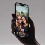 Superpose app on smartphone screen